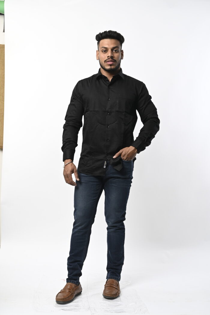 Men Full Sleeve Black Shirt